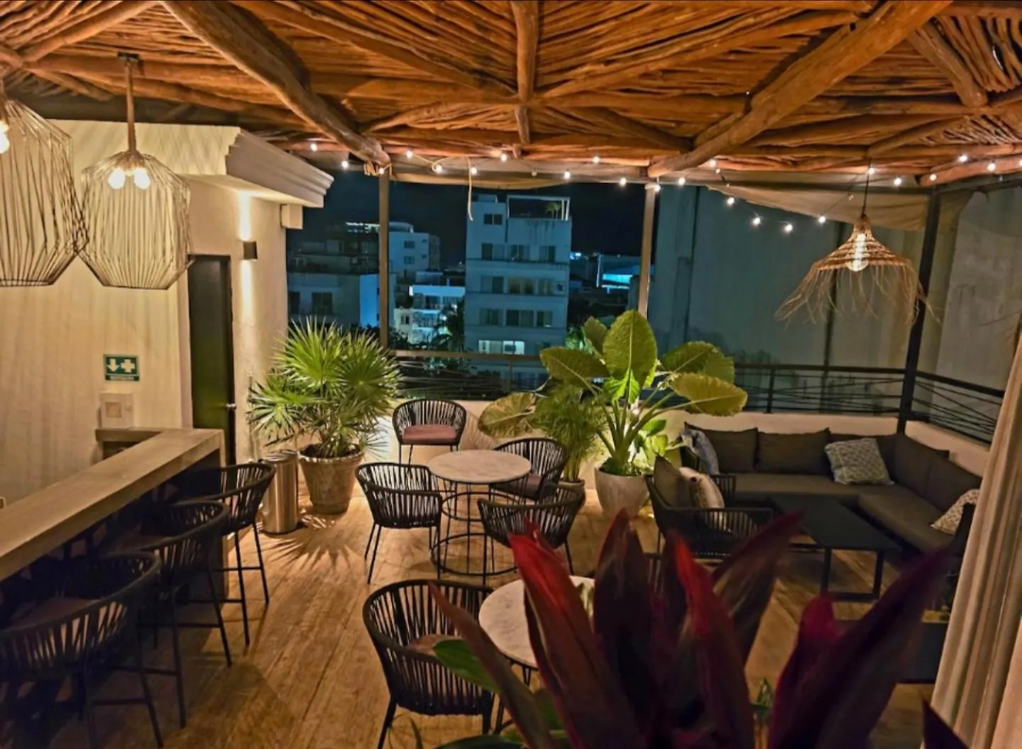 Sophia'S Beach House At Emiliano 42 Playa del Carmen Mexico